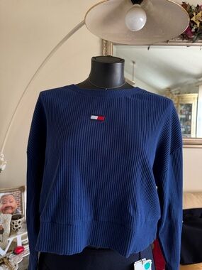Tommy Hilfiger Navy Ribbed Crop Sweatshirt with Flag Patch